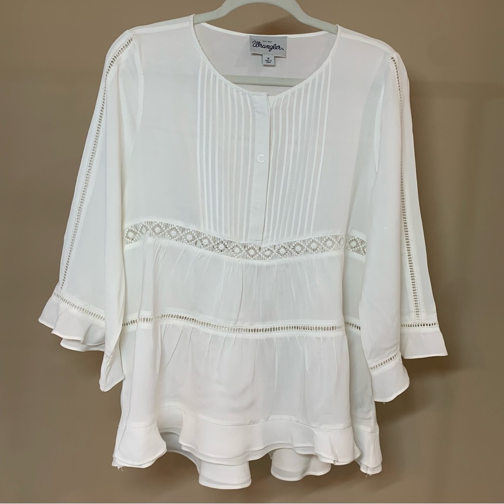 Wrangler Ivory Blouse, Inset Lace Trim, Ruffle Hem, Pintucked Bodice, NWT, M